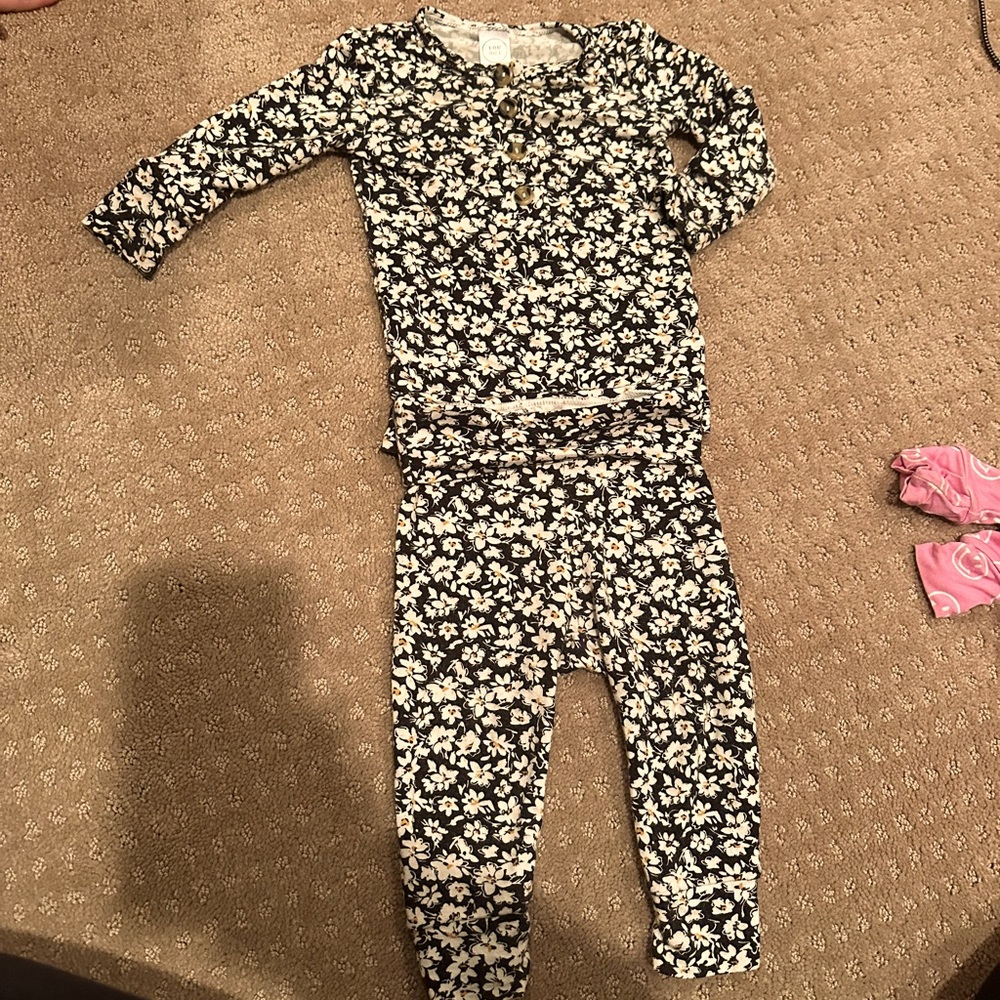 Lou Lou & Company Mara Top + Bottoms 3-6 months